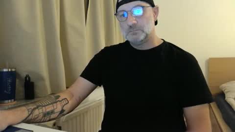 Snapshot of curman85 chatting on 10, 1, 2026 Curman85 online show from 10, 1, 2026