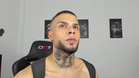 curtis_blake online show from 19, 1, 2026