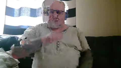 Snapshot of curtus14 chatting on 4, 12, 2024 curtus14 online show from 4, 12, 2024