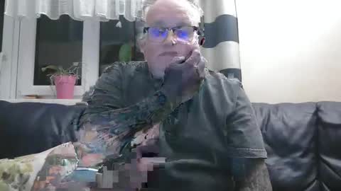 Snapshot of curtus14 chatting on 27, 1, 2025 curtus14 online show from 27, 1, 2025