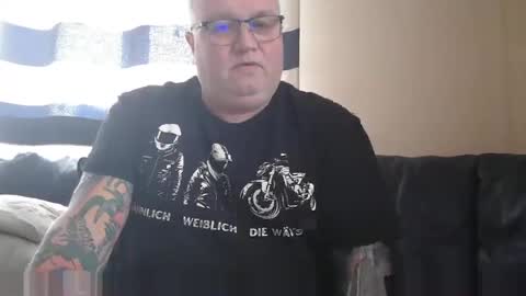 Snapshot of curtus14 chatting on 23, 2, 2025 curtus14 online show from 23, 2, 2025