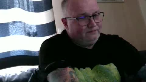 curtus14 online show from 15, 11, 2025