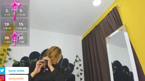 Violet 3 online show from 17, 1, 2025