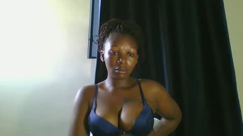 Snapshot of curvybootyj chatting on 19, 1, 2025 CuteJJudy online show from 19, 1, 2025