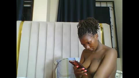 Snapshot of curvybootyj chatting on 8, 2, 2025 CuteJJudy online show from 8, 2, 2025