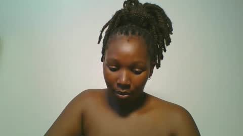 Snapshot of curvybootyj chatting on 25, 3, 2026 CuteJJudy online show from 25, 3, 2026