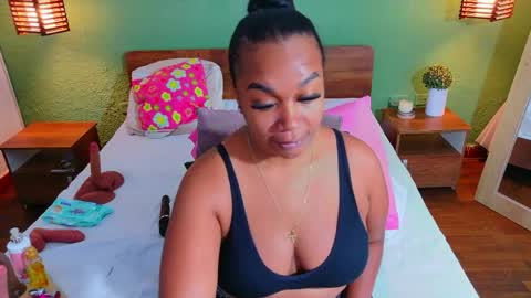 Danna online show from 8, 5, 2026