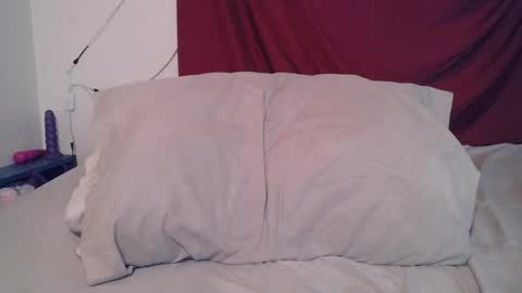 Celine Fawe online show from 8, 9, 2025