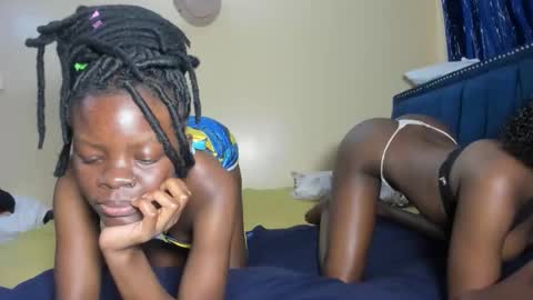 curvyjoan online show from 1, 10, 2025