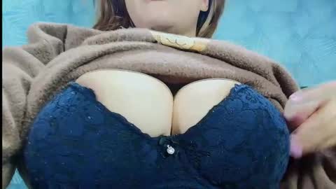 Julieth online show from 4, 5, 2026