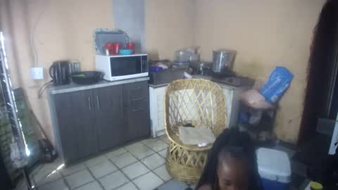 Snapshot of curvypear76x chatting on 20, 9, 2025 curvypear76x online show from 20, 9, 2025