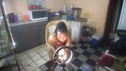 Snapshot of curvypear76x chatting on 30, 9, 2025 curvypear76x online show from 30, 9, 2025