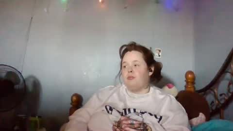 Snapshot of curvyplayday chatting on 23, 2, 2025 dahlia -kim online show from 23, 2, 2025