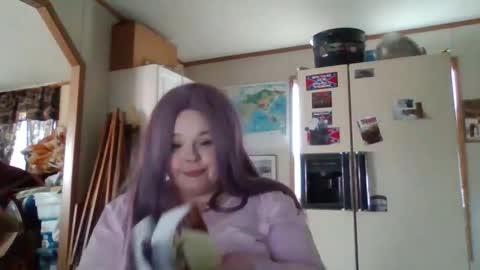 Snapshot of curvyplayday chatting on 8, 3, 2025 dahlia -kim online show from 8, 3, 2025