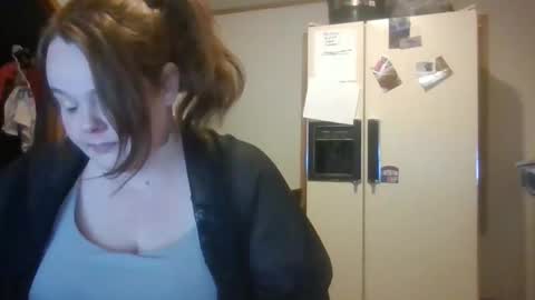 Snapshot of curvyplayday chatting on 22, 10, 2025 dahlia -kim online show from 22, 10, 2025