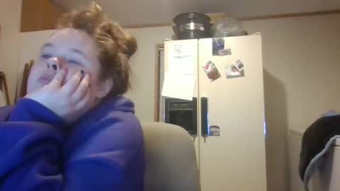 Snapshot of curvyplayday chatting on 7, 1, 2026 dahlia -kim online show from 7, 1, 2026