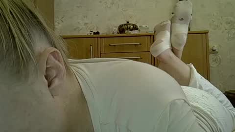 Snapshot of curvywild_lady30 chatting on 25, 4, 2026 Curvy online show from 25, 4, 2026