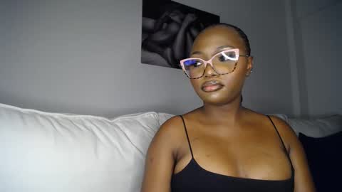 Liya online show from 18, 2, 2025