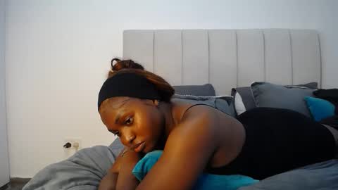 Snapshot of cute_ass18 chatting on 26, 9, 2025 Liya online show from 26, 9, 2025