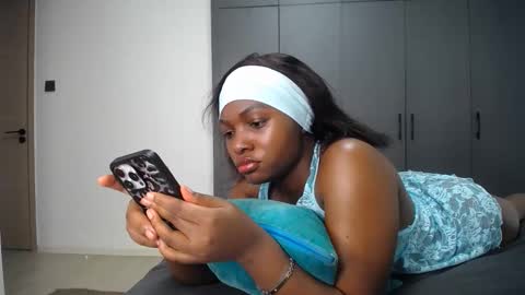 Liya online show from 2, 5, 2026
