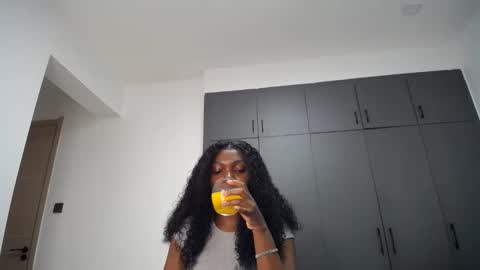 Liya online show from 13, 5, 2026