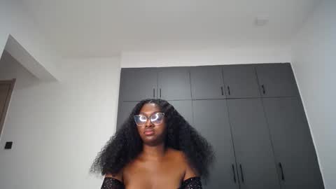 Liya online show from 18, 5, 2026