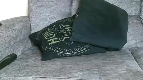 Snapshot of cute_beb2 chatting on 28, 12, 2024 V EE online show from 28, 12, 2024