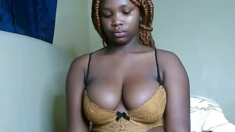 Snapshot of cute_beb2 chatting on 10, 2, 2025 V EE online show from 10, 2, 2025