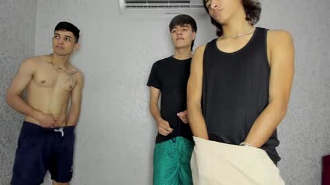 ARTURO-18  MATIAS-18  NIKOLAY-19  HADES-18  GABO-19 online show from 6, 1, 2025