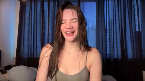 cute_bubbles online show from 20, 9, 2025