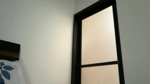 cute online show from 23, 3, 2026