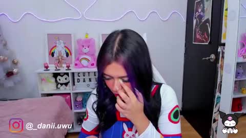 Snapshot of cute_dani__ chatting on 4, 12, 2024 Dani online show from 4, 12, 2024