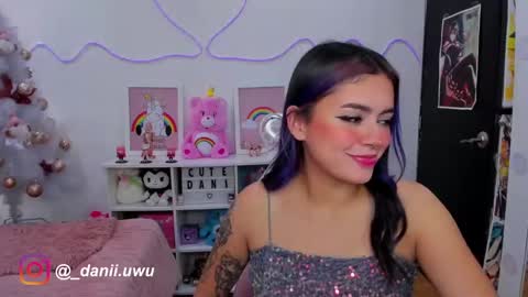 Snapshot of cute_dani__ chatting on 24, 12, 2024 Dani online show from 24, 12, 2024