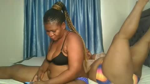 Snapshot of cute_daniellah chatting on 18, 9, 2025 Danillah online show from 18, 9, 2025