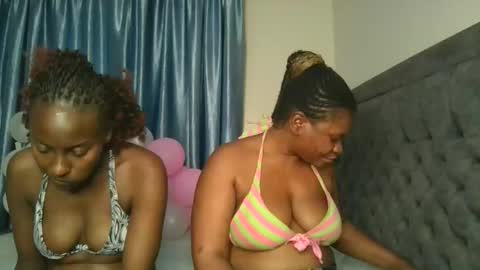 Snapshot of cute_daniellah chatting on 22, 9, 2025 Danillah online show from 22, 9, 2025