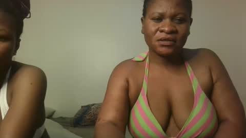 Snapshot of cute_daniellah chatting on 29, 9, 2025 Danillah online show from 29, 9, 2025