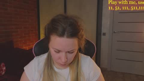 Snapshot of cute_darina chatting on 7, 12, 2024 Everyday stream in the same time online show from 7, 12, 2024