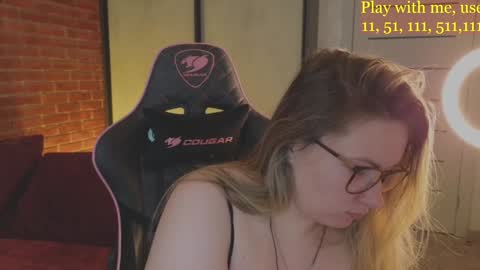 Snapshot of cute_darina chatting on 14, 12, 2024 Everyday stream in the same time online show from 14, 12, 2024
