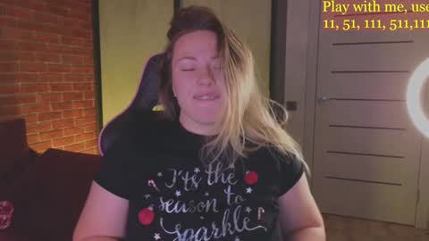 Snapshot of cute_darina chatting on 19, 12, 2024 Everyday stream in the same time online show from 19, 12, 2024