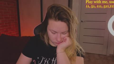Snapshot of cute_darina chatting on 14, 1, 2025 Everyday stream in the same time online show from 14, 1, 2025