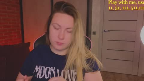 Snapshot of cute_darina chatting on 21, 1, 2025 Everyday stream in the same time online show from 21, 1, 2025