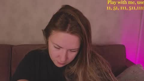 Snapshot of cute_darina chatting on 12, 9, 2025 Everyday stream in the same time online show from 12, 9, 2025