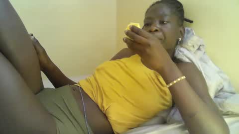 cute_doria online show from 14, 1, 2025