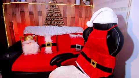 Snapshot of cute_elii chatting on 7, 12, 2024    Independent Model online show from 7, 12, 2024