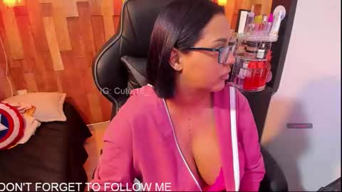 Snapshot of cute_elii chatting on 3, 10, 2025    Independent Model online show from 3, 10, 2025
