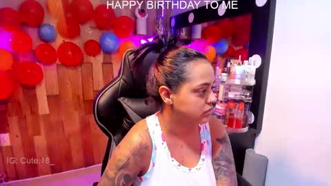 Snapshot of cute_elii chatting on 30, 10, 2025    Independent Model online show from 30, 10, 2025