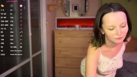 Emily online show from 27, 6, 2026