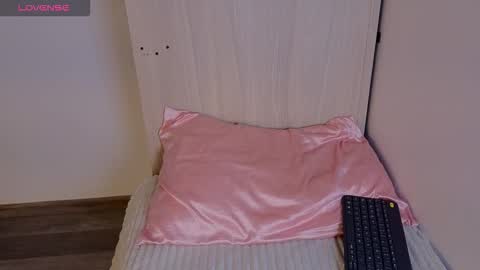 Emma online show from 15, 12, 2025