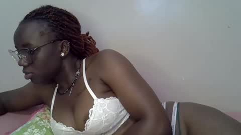 Snapshot of cute_gee chatting on 5, 4, 2026 daddysdoll online show from 5, 4, 2026