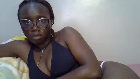 Snapshot of cute_gee chatting on 8, 4, 2026 daddysdoll online show from 8, 4, 2026